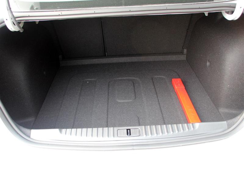 2013�� GT 1.6T �Զ������˶���