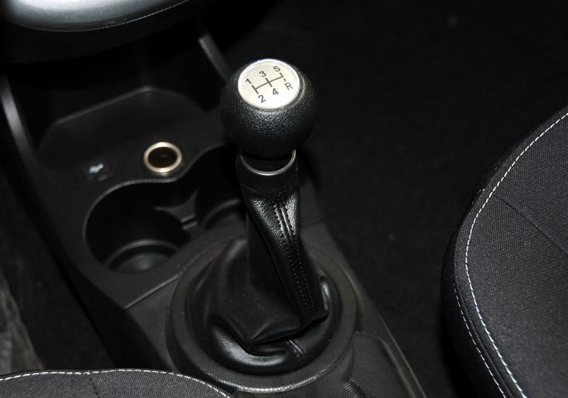 2012�� 1.0L �ֶ������ ��V