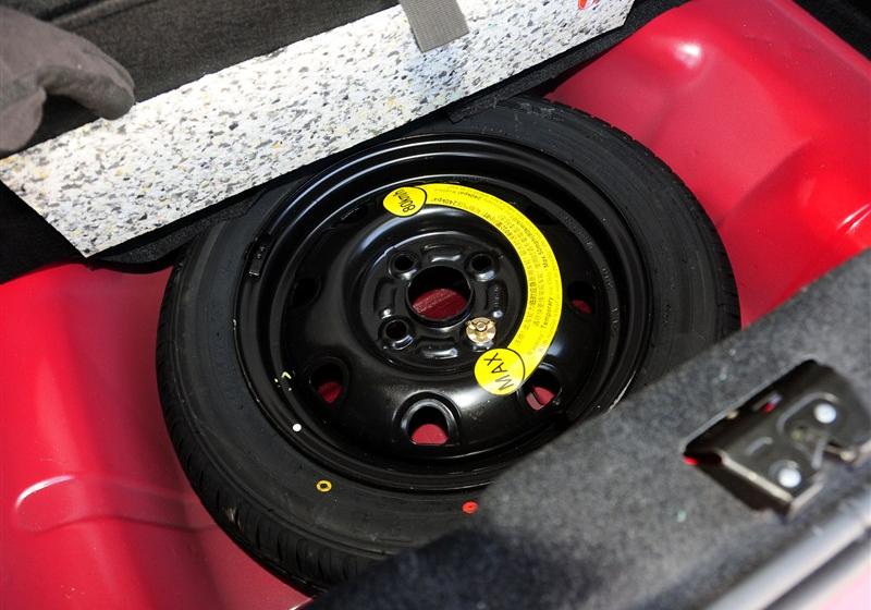 2012�� 1.0L �ֶ�ʱ�а� ��V