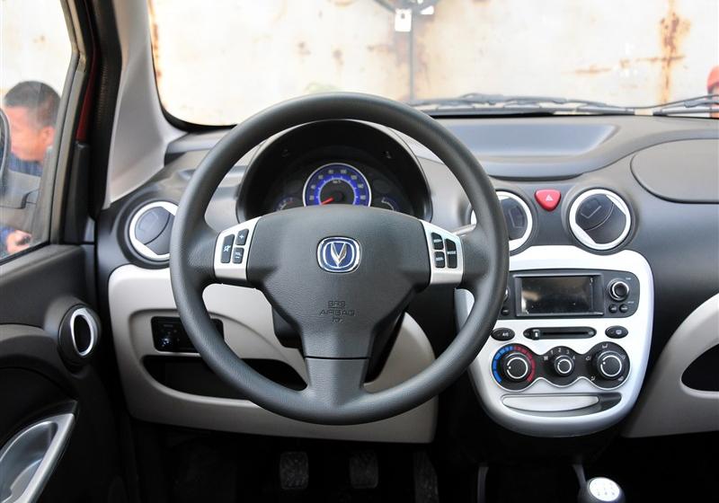 2012�� 1.0L �ֶ�������