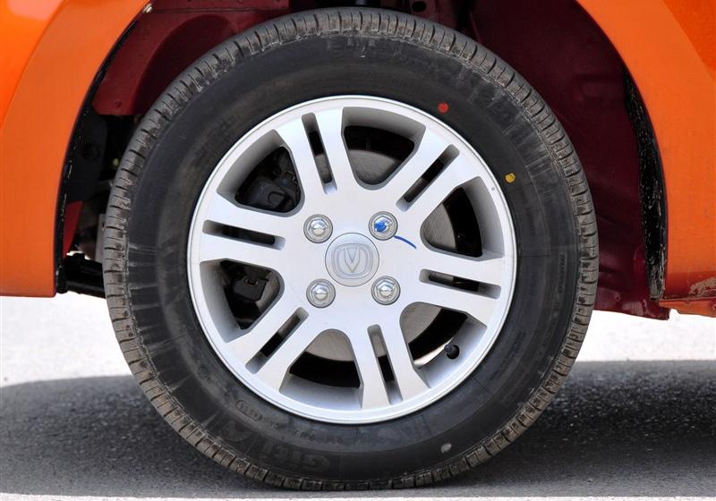 2012�� 1.0L �ֶ�������