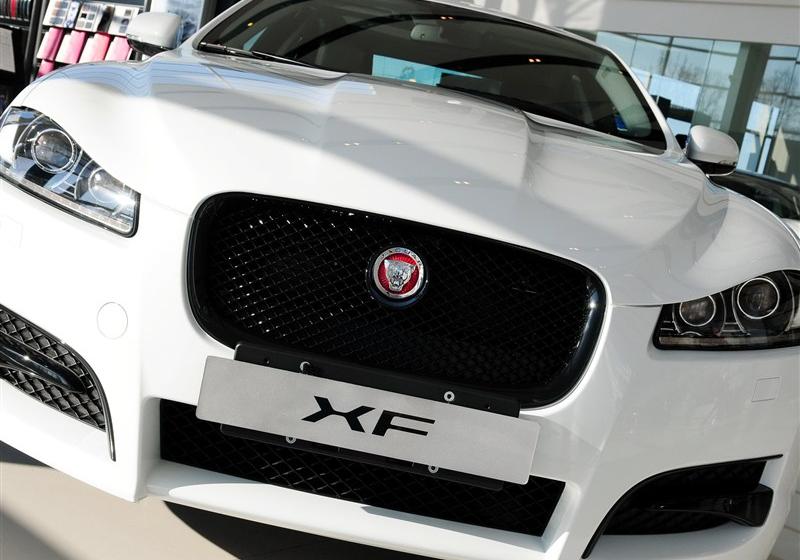 2014 XF 3.0 SC Sport Club