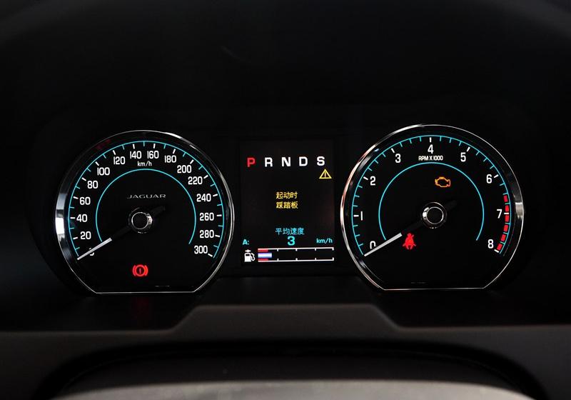 2014 XF 3.0 SC Sport Club