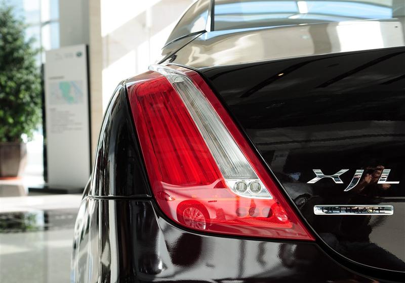 2013 XJL 5.0 SC ۷崴 