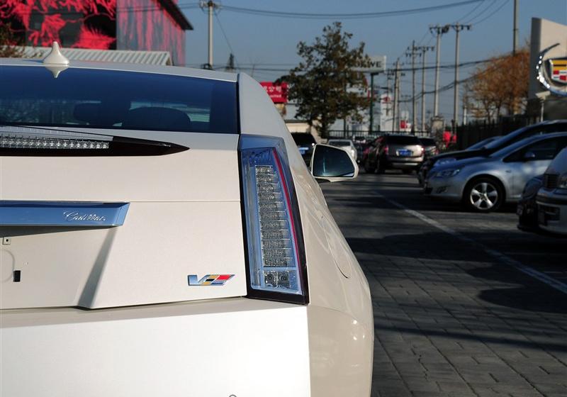 2012 6.2L CTS-V COUPE