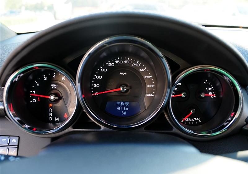 2012 6.2L CTS-V COUPE