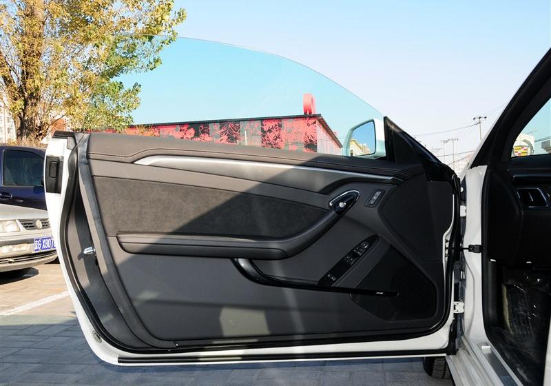 2012�� 6.2L CTS-V COUPE