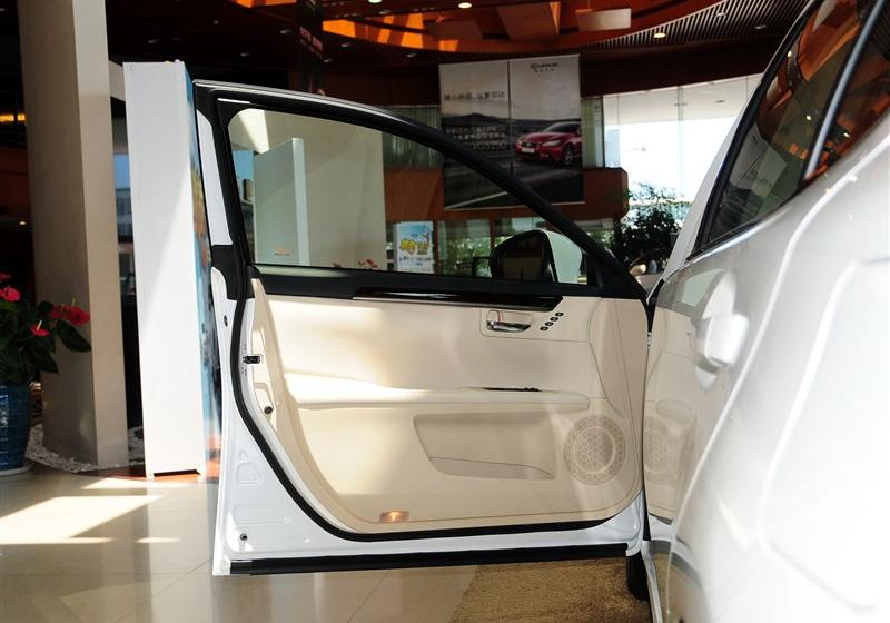 2013 250 Mark Levinson