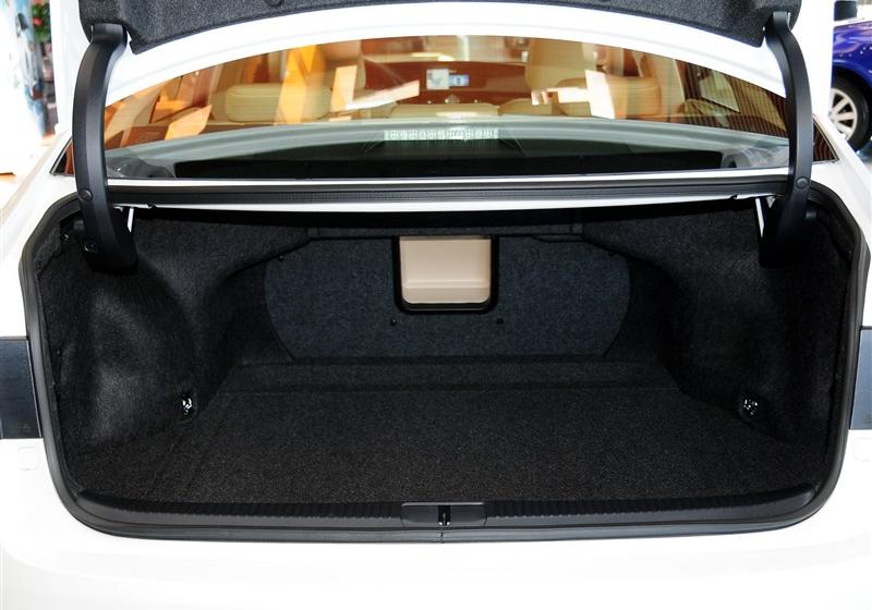 2013 250 Mark Levinson