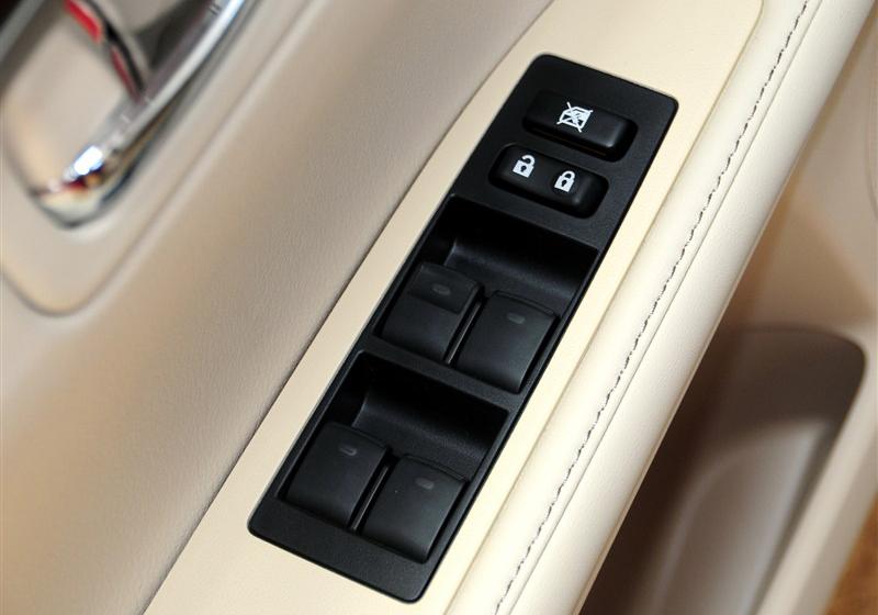 2013 250 Mark Levinson