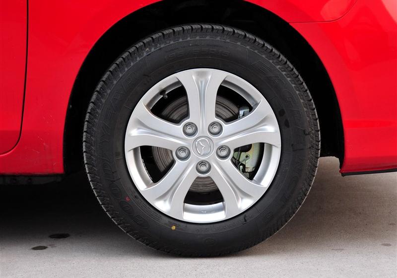 2012�� 1.6L �Զ������׼��