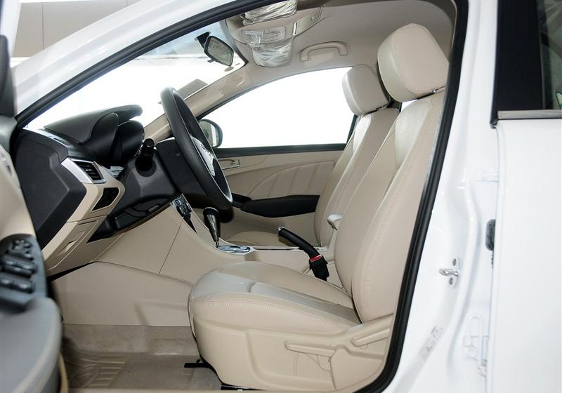 2013 1.6L DVVT CVTа