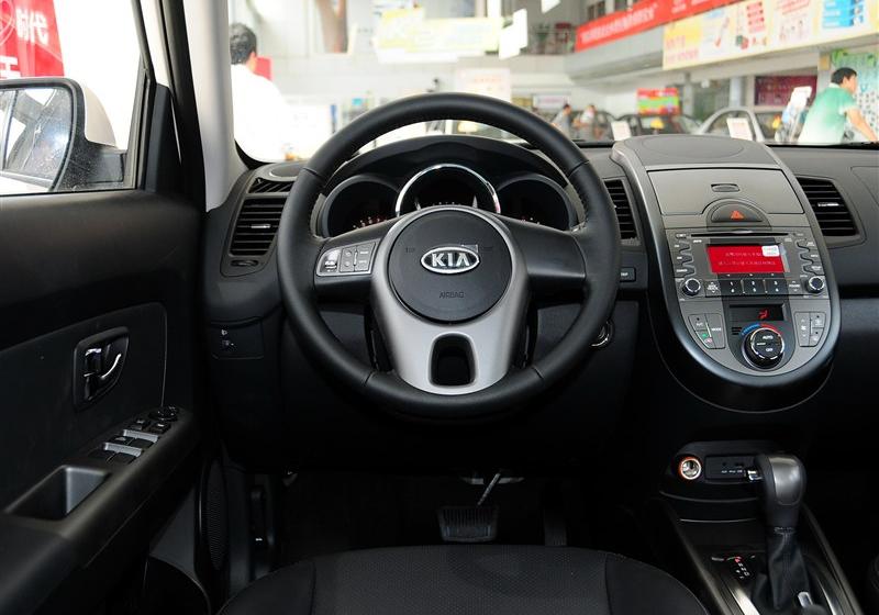 2013 1.6L AT Premium