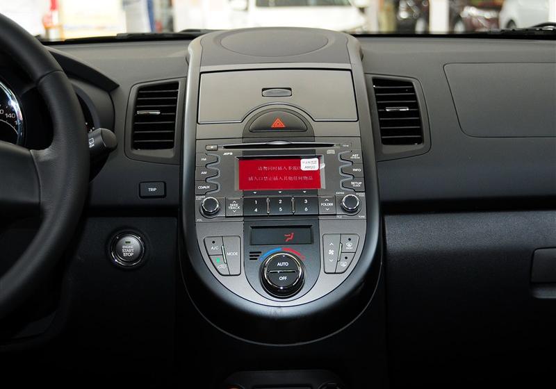 2013 1.6L AT Premium