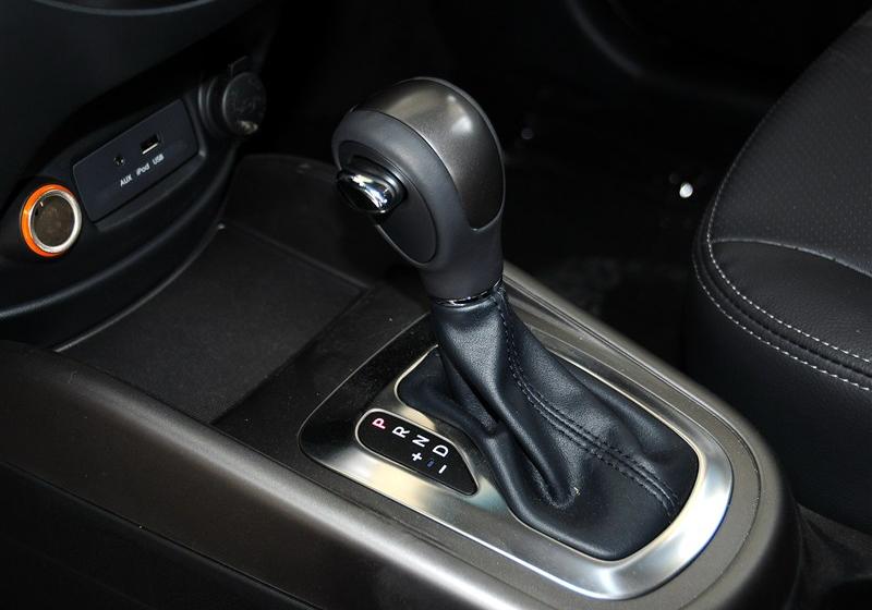 2013 1.6L AT Premium