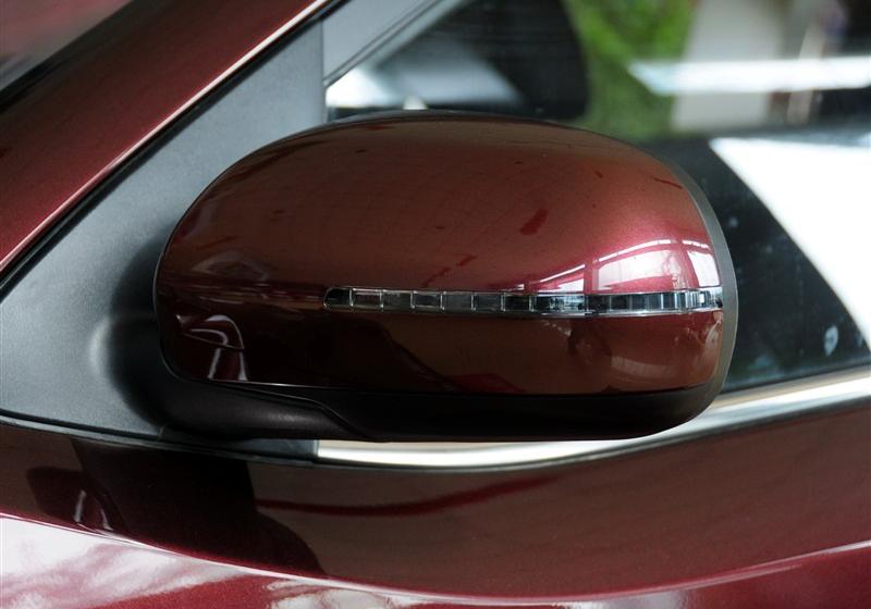 2014 1.6L AT Premium