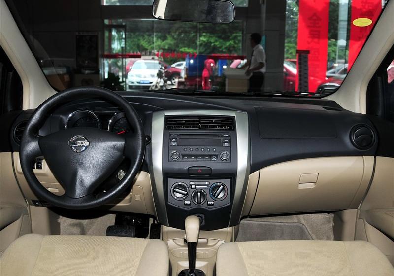 2013�� 1.6XE CVT���ʰ�