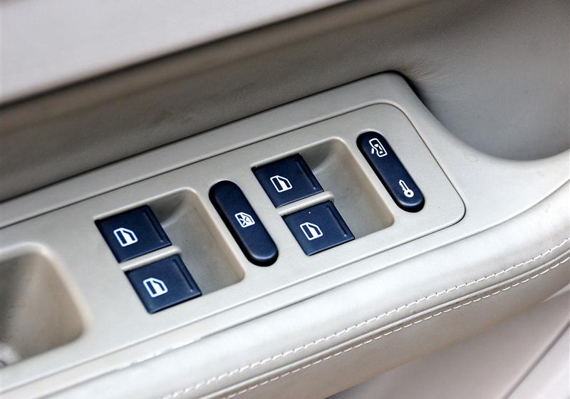 2011�� 2.0T �Զ��콢��