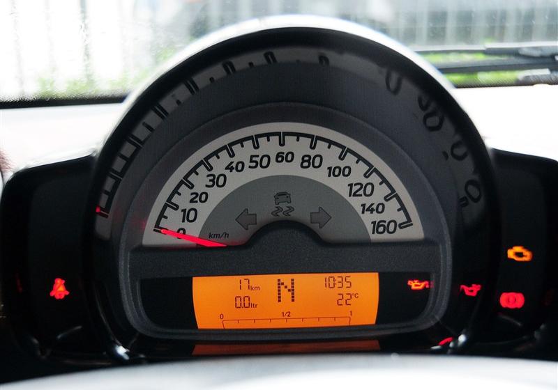 2014 1.0 MHD ӲBoConceptر