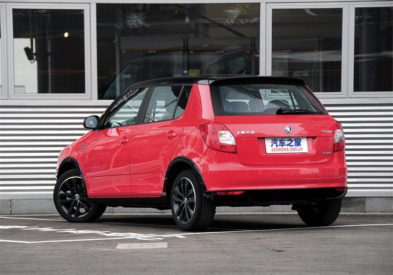 2013 1.6L ԶMonte carlo