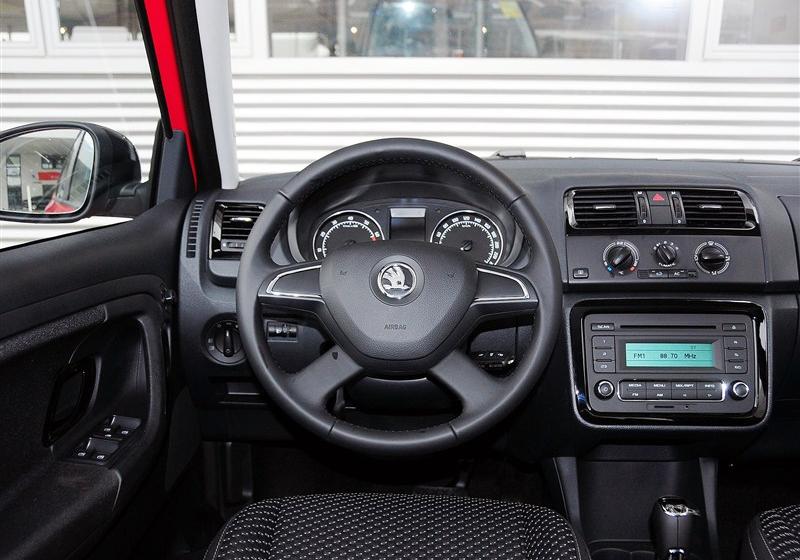 2013 1.6L ԶMonte carlo