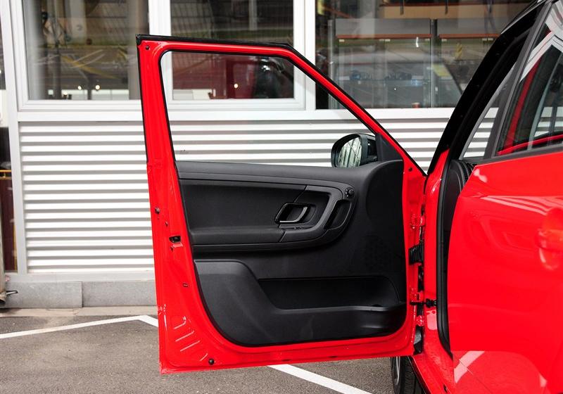 2013 1.6L ԶMonte carlo