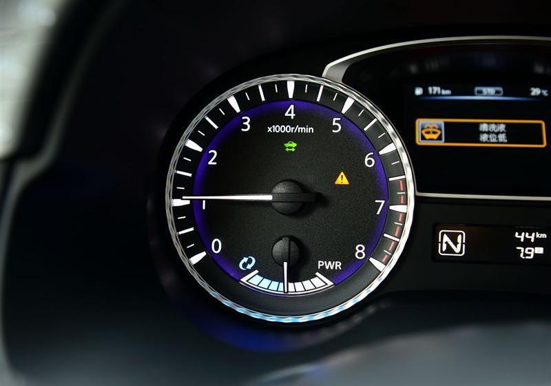 2014 2.5T Hybrid ׿Խ