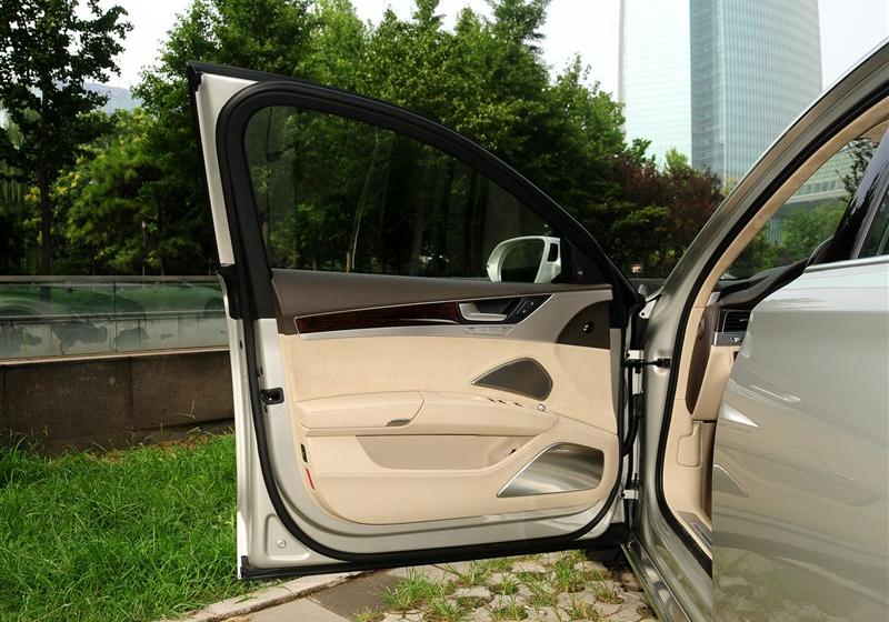 2014 A8L 60 TFSI quattroר