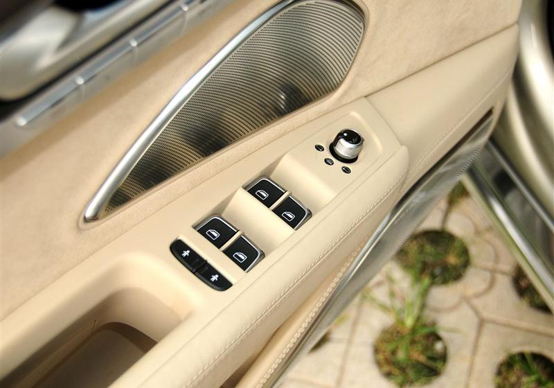 2014 A8L 60 TFSI quattroר