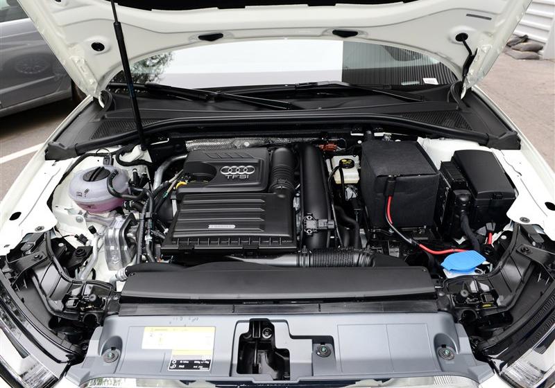 2014 Limousine 35 TFSI ȡ