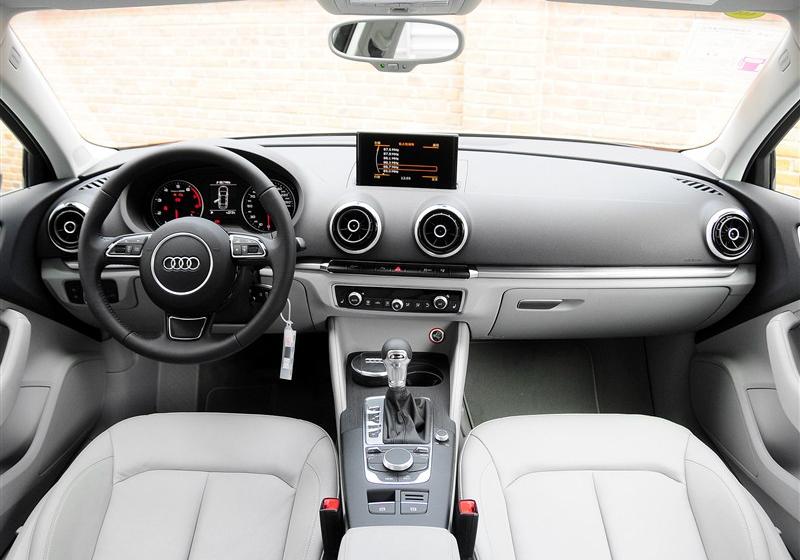 2014 Limousine 35 TFSI 