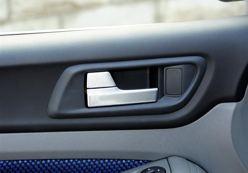 2014 ᾭ 1.8L Զ׵ذ