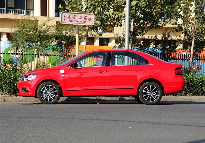 2015 1.4TSI ԶSPORTLINE