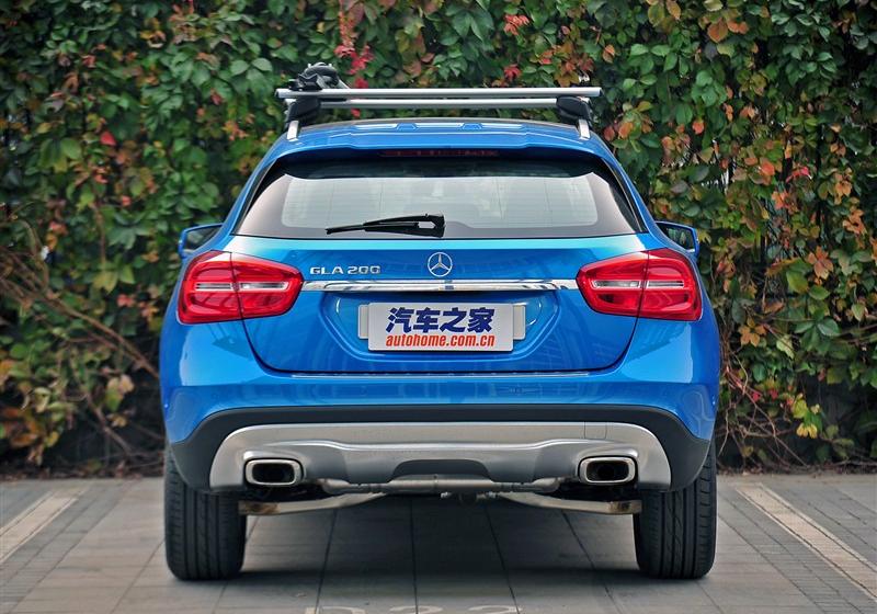2015 GLA 200