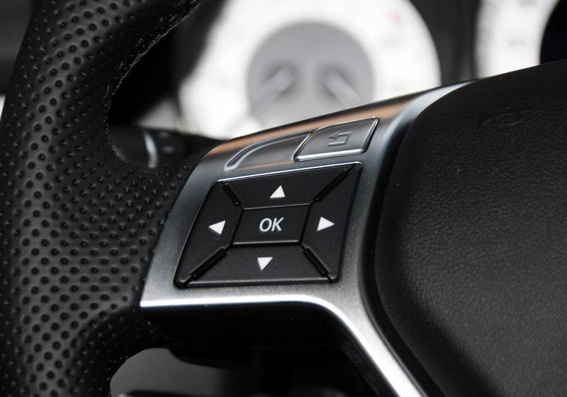 2015 GLK 300 4MATIC ʱ °