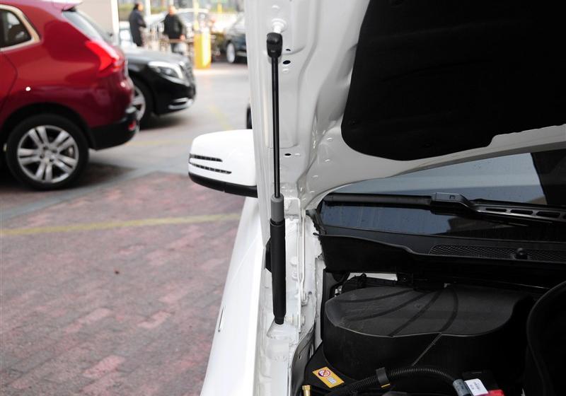 2015 GLK 300 4MATIC ʱ °