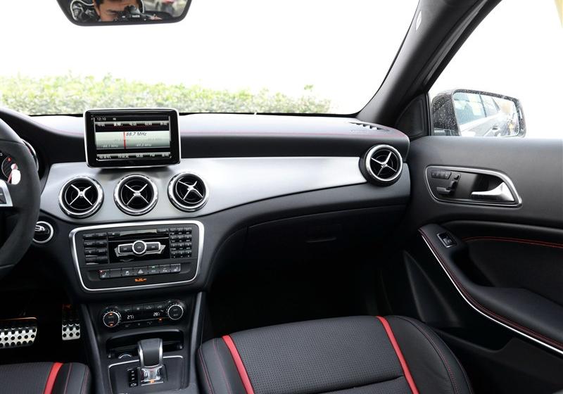 2015 GLA 45 AMG 4MATIC