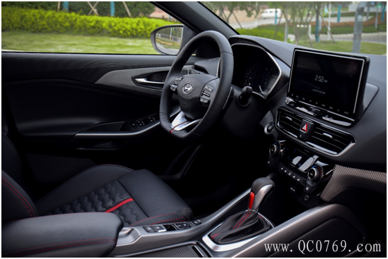 1551665979193769.png 4.png