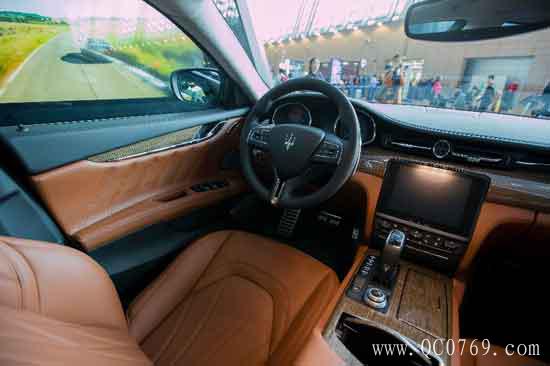 22103254dae7cefec01850.jpg 24.jpg