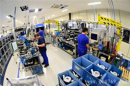 疫情,博格华纳,零部件企业裁员潮,采埃孚裁员,博世裁员 疫情,博格华纳,零部件企业裁员潮,采埃孚裁员,博世裁员