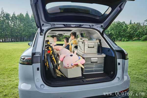 021002179f1871547c9128.jpg 9.jpg