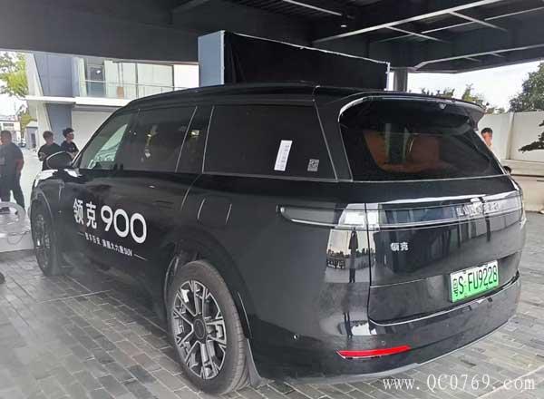 191602528baffbb1c49024.jpg 18.jpg