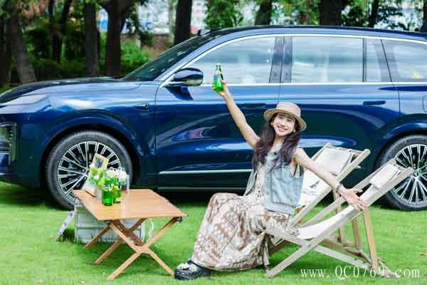 241636474e778b5f893877.jpg 7.jpg