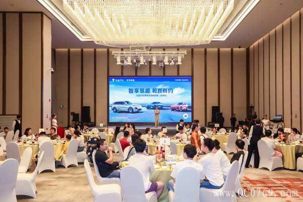 291618068f2e0f7c279318.jpg 600.jpg