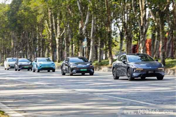 26160549c7635d096f7955.jpg 3.jpg